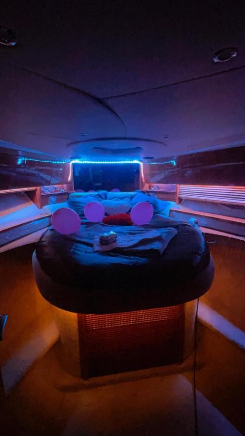 Hotel Experience Luxueuse Sur Un Yacht à Mauguio Extérieur photo